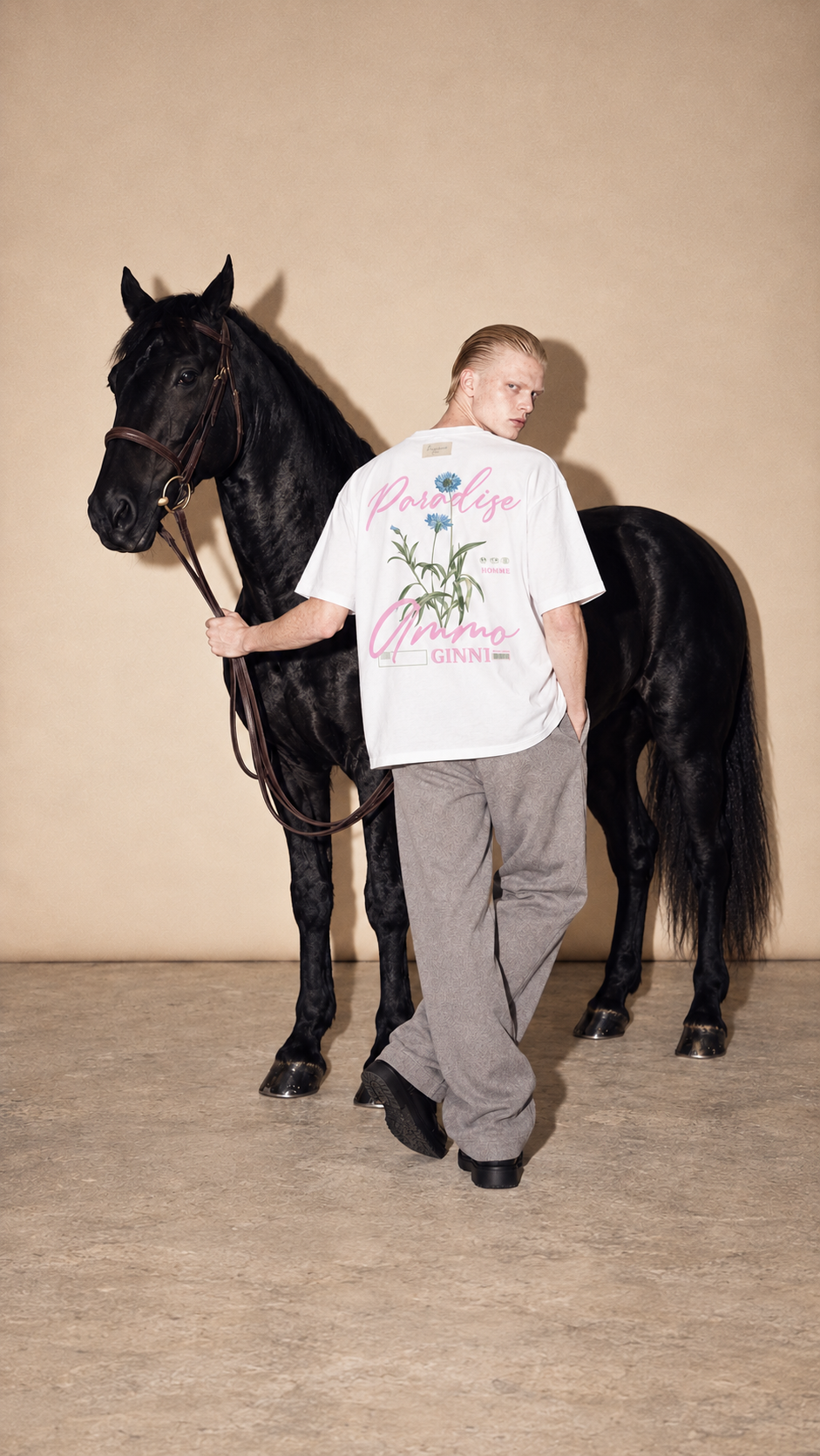 Weißes Oversized T-Shirt mit Palmen Print Vorderseite – AmmoGinni Paradise Tee kaufen